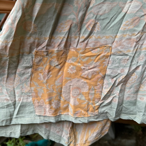 Kantha Bae Silk Hi Lo Tank Top - Picture 7 of 9